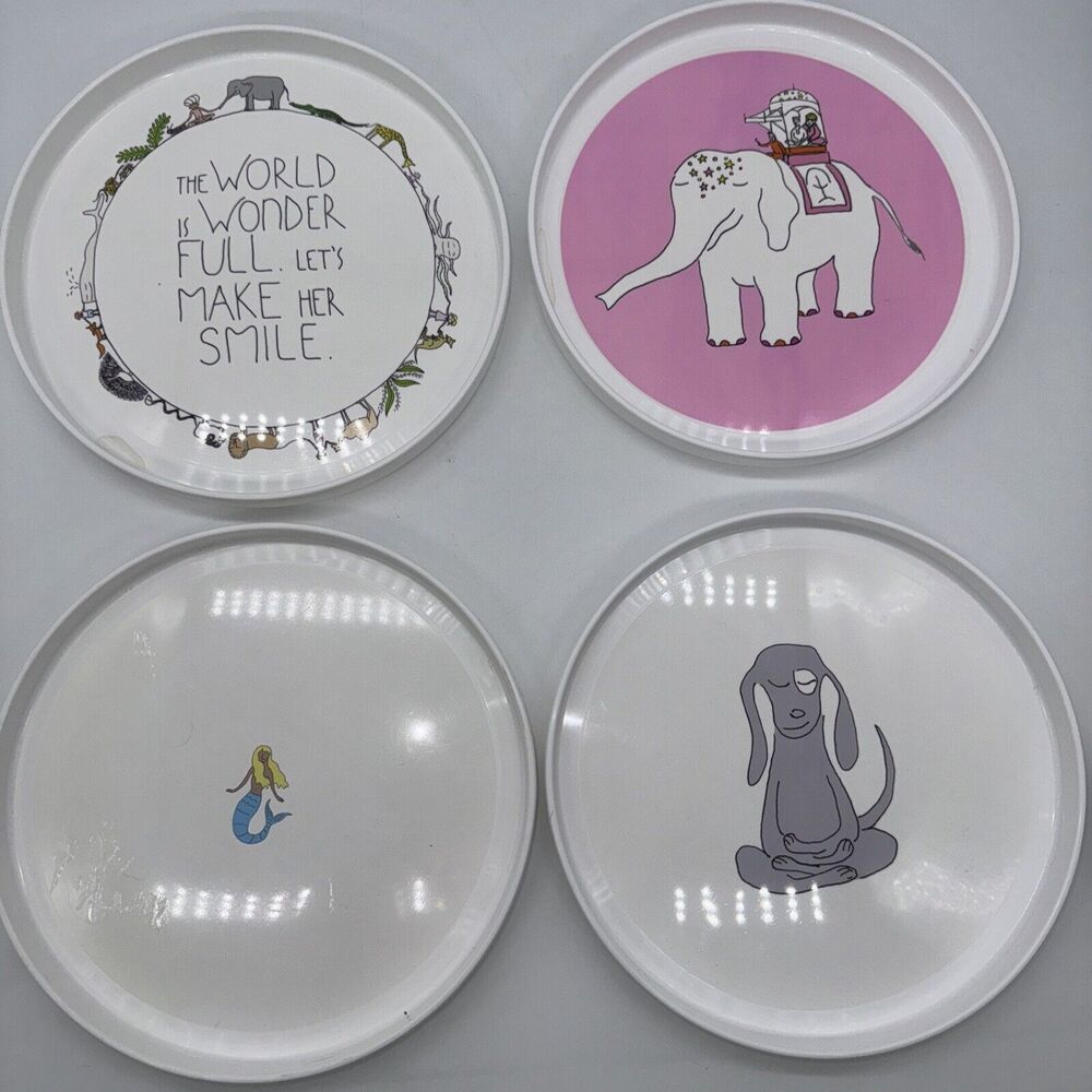 Smiling Planet Plates (4) 8"